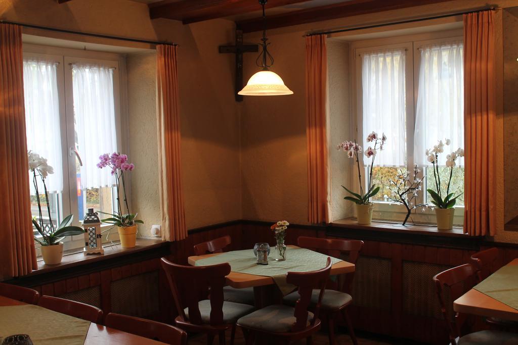 Gasthaus Zur Sonne 프라이부르크 임 브리스가우 외부 사진